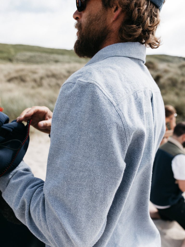 FINISTERRE GYLLY SHIRT - INDIGO DOBBY SHIRTS FINISTERRE
