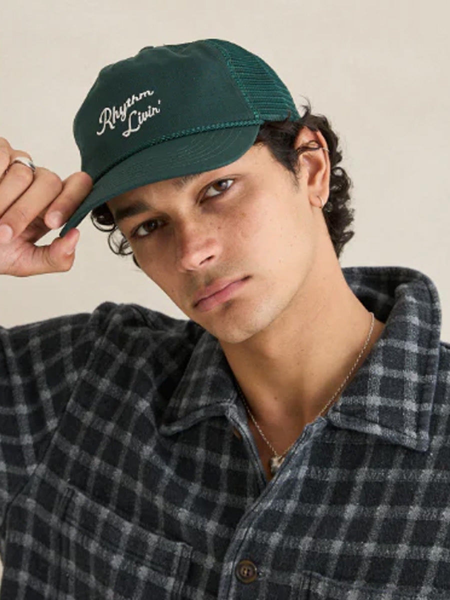 RHYTHM SCRIPT TRUCKER CAP - GREEN