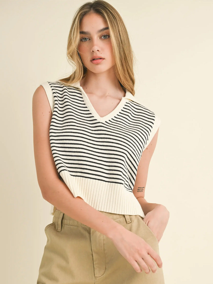 V-NECK STRIPE COLLAR KNITTED TOP - BLACK/IVORY Shirts & Tops -