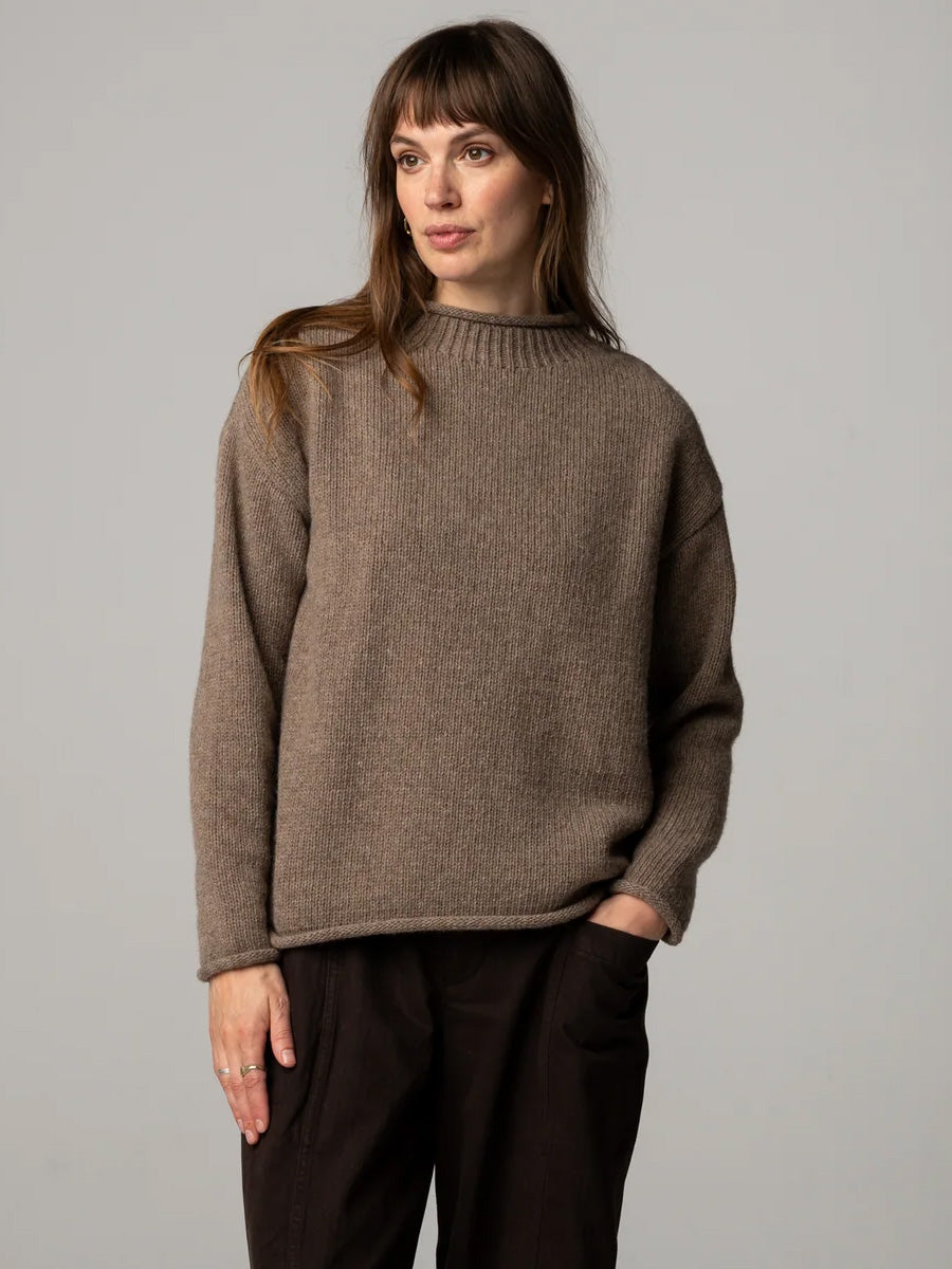FINISTERRE TARAN JUMPER - WOODSMOKE SWEATERS FINISTERRE